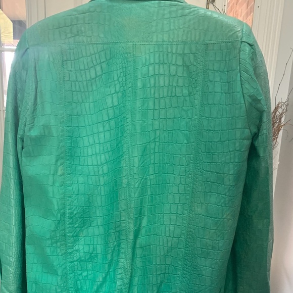 Croc-Embrossed Lambskin Pencil Skirt and Jacket - Picture 12 of 16